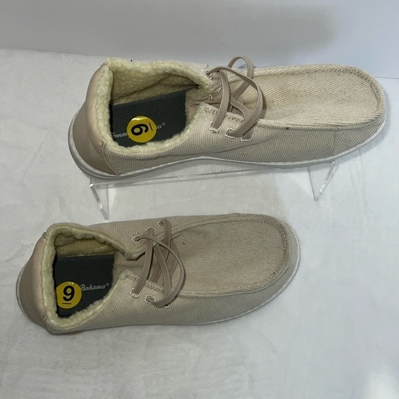 Tommy Bahama Other - Tommy Bahama beige slip on no tie sneakers/gym shoes. Size 9. EUC